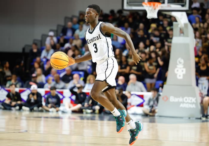 AAA Finals LR Central vs Bryant__00005